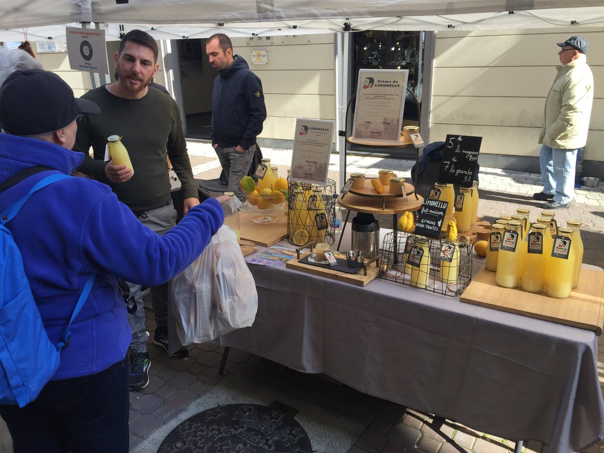 aeroports_corse's tweet photo. 🇪🇺 COOPERATION INTERNATIONALE La production insulaire à l'honneur tout le week-end en Ligurie ! Dans le cadre de #FoodAndWineMarketPlace, la CCI2B est présente aujourd'hui à Imperia puis à Savona, aux côtés de producteurs corses. + d'infos sur le projet: https://t.co/Y7IQ2seui3 https://t.co/0ck3u1rMQV