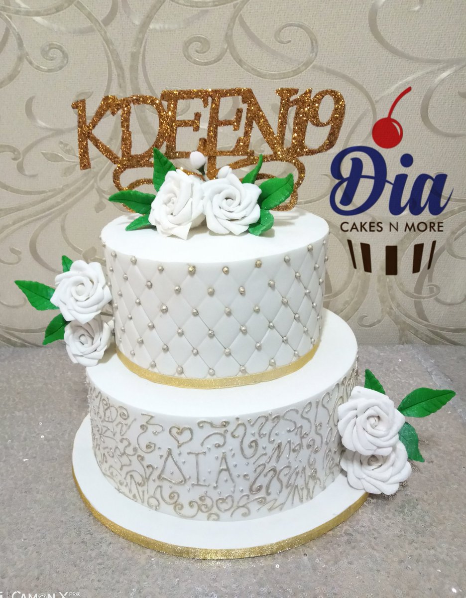 CakesDia's tweet photo. I make cakes, #follow4follow, #cakefreak, #ordernow, we make cakes that'll make your day, cakes so yummy and colourful, for your irresistable wedding cakes, birthday cakes, anniversary cakes, as long as it's cake, DM me, please retweet, my customers are on your TL https://t.co/Ty4Fdmi6wI