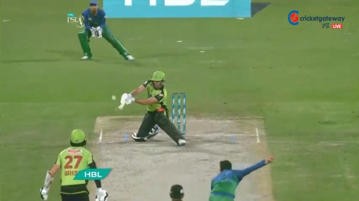 AnuragN61265128's tweet photo. @ABdeVilliers17 @lahoreqalandars @OfficialPSLT20 @David_Wiese Only he can play this kind of shots..
#Ab_devilliers 😍😍🔥 https://t.co/9GjIm98Ese