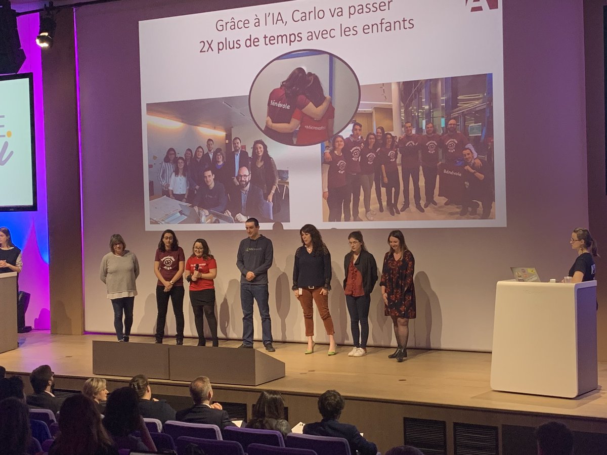 lbillon's tweet image. L IA pour simplifier les tâches administratives et permettre de passer 2x plus de temps avec les enfants en cours de traitement contre le cancer! Beau pitch de @assosaida pendant #ShareAI chez #Microsoft! #AiforGood