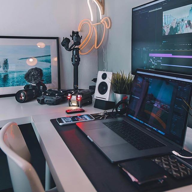 AiryaHQ's tweet photo. Always be creating
@dsonlch 
#airya #airyahq https://t.co/qzzBNQgCgR https://t.co/esmUMZJcjw