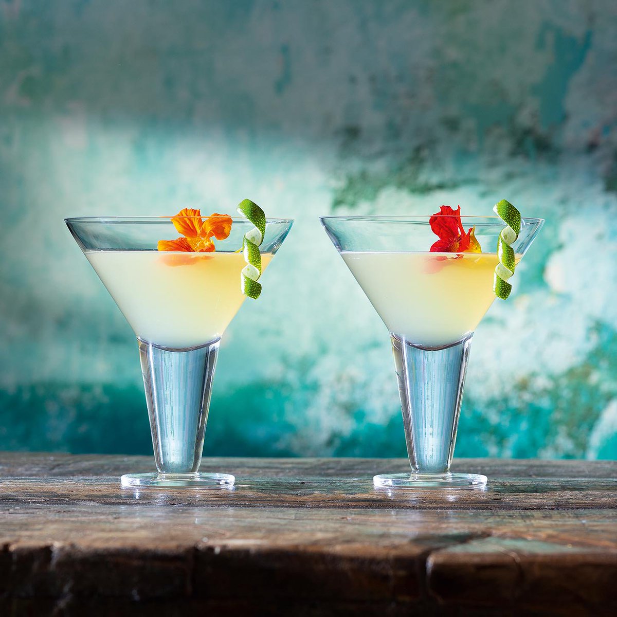 Celebrate the weekend with a classic Daiquiri served in one of our modern, handmade Rum cocktail glasses. Discover our Rum collection of specialist drinkware inspired by the rum bars of Havana. 
#LSAInternational #LSARum #handmadeglass #LSAcocktails #cocktailhour #fridaycocktails