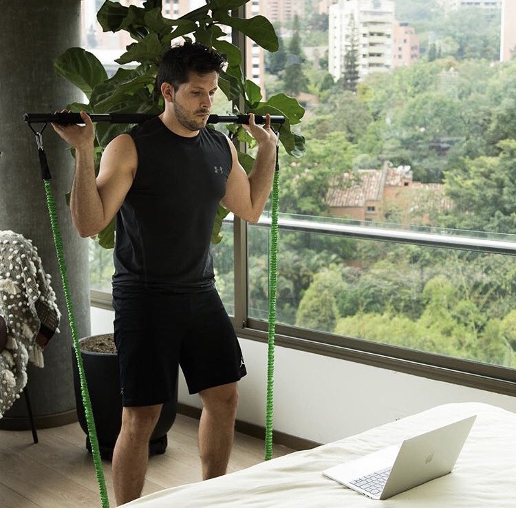 Your time, your rules— you’re the boss 💪💪 

Have you experienced the magic of being able to get a complete body workout in at home? 

Follow live and recorded trainer workouts while bringing the gym to you:

ClubBodyBoss.com