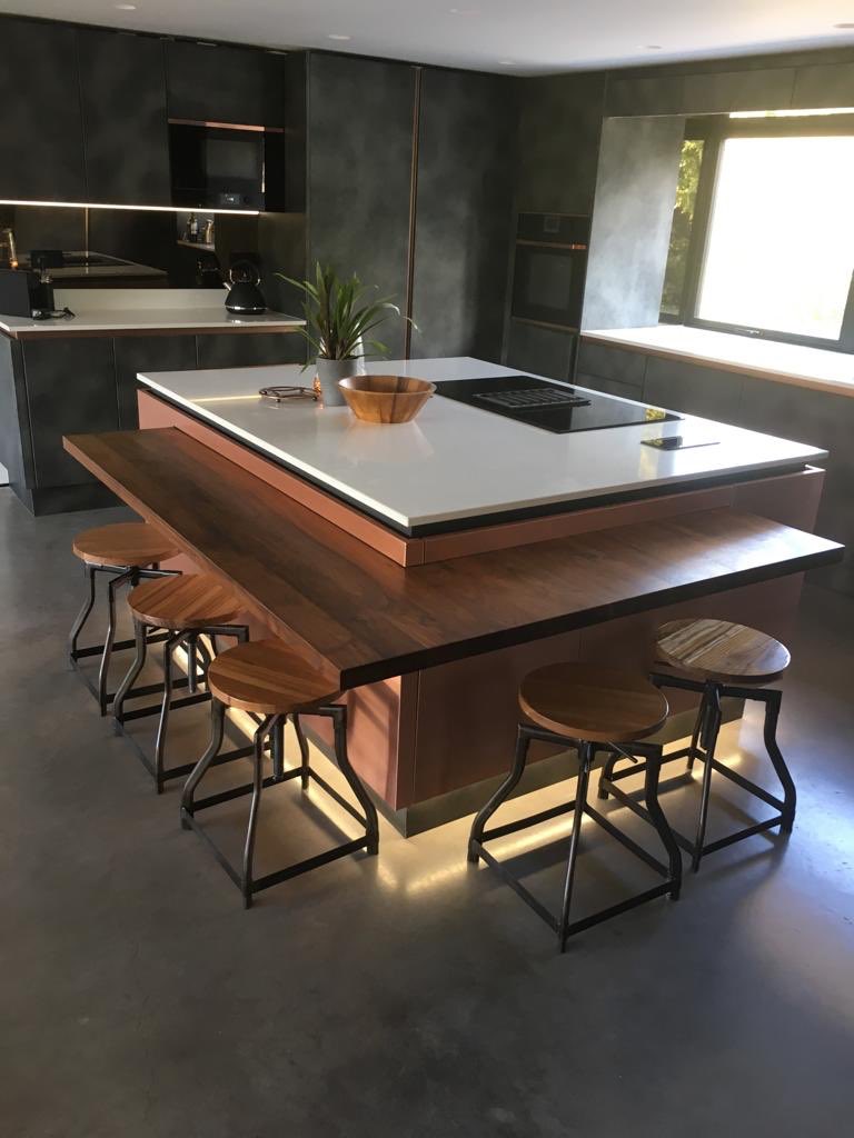 mpmengineering's tweet photo. Revisiting a job today that we completed last year, and boy are we glad we did because this #copper clad #island #worktop still looks fantastic 👌🏼a really nice compliment to these #concrete #effect #kitchen #cabinet #doors #kitchendesign #kitchenisland #design #copperworktops https://t.co/1MSty4p0gL