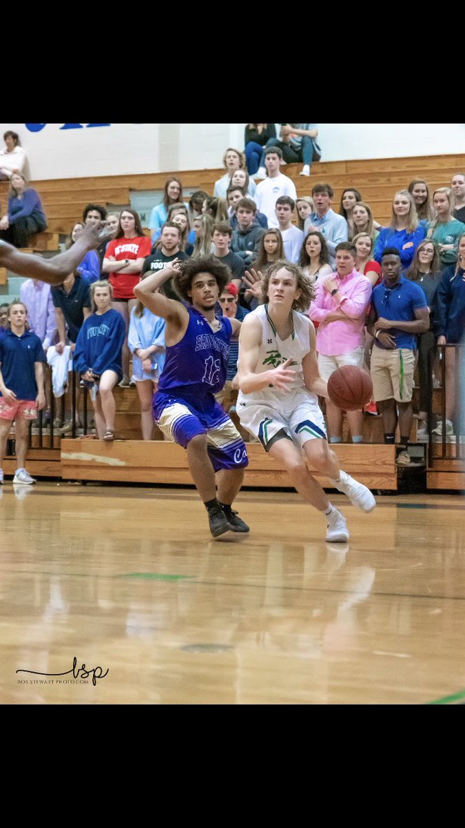 bnoga99's tweet photo. Mood for this game tonight @LeesvilleMBB @RussFrazier107 https://t.co/2kUW5pAmdq