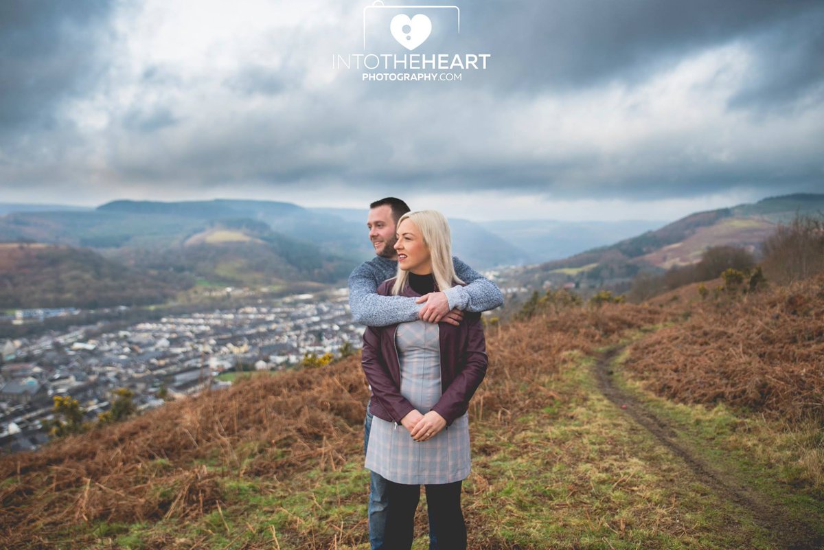Stay_In_Wales's tweet photo. Stunning engagement photo's of Lisa Francis &amp; Andrew Pascoe taken in their home town, Treorchy, Rhondda. Lisa &amp; Andrew have just 2 months left to go until they wed here at #CourtColmanManor. 📸 Images by @intotheheartSW https://t.co/EOZEFauyaV