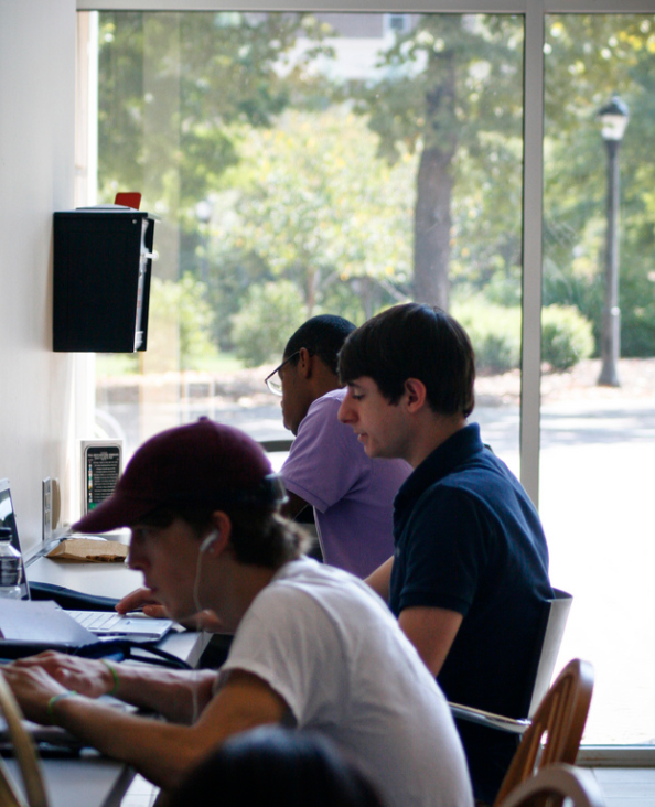 BORUSG's tweet photo. Study shows @GaHighlands and @universityofga lead in free online textbooks #UGA @BORUSG
https://t.co/U4IUX6T1d9 https://t.co/veAekdv055