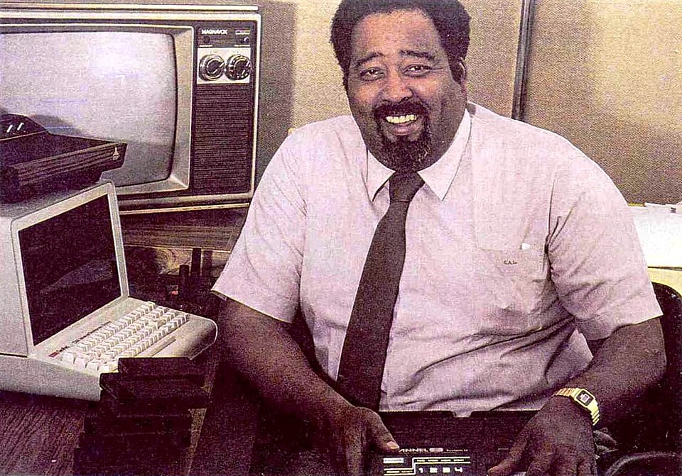 Rob64Games's tweet photo. If you've ever slid (or blown on) a cartridge into a game console, you have African-American engineer Jerry Lawson to thank! He developed the Fairchild Channel F, the first console to use interchangeable cartridges! 🎮🙏🏾 #BlackHistoryMonth https://t.co/nYXcLmATOw