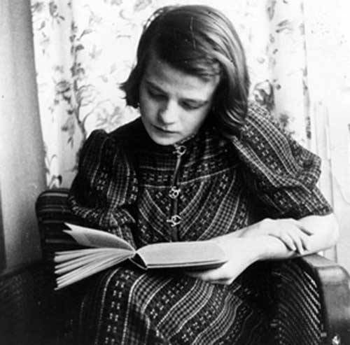 shannonrwatts's tweet photo. Sophie Scholl, 21, was executed 76 years ago today in Germany for leading a student resistance against Hitler. These were her last words as recorded by her cellmate Else Gebel. https://t.co/0nlyaRpkSt