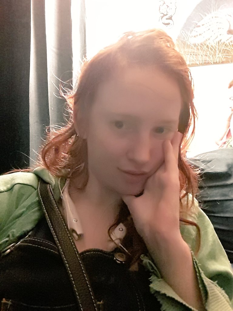 LizySpirit's tweet photo. I'm bored, and I haven't tweeted in a while so here's some #selfies https://t.co/VQNn1TXElW