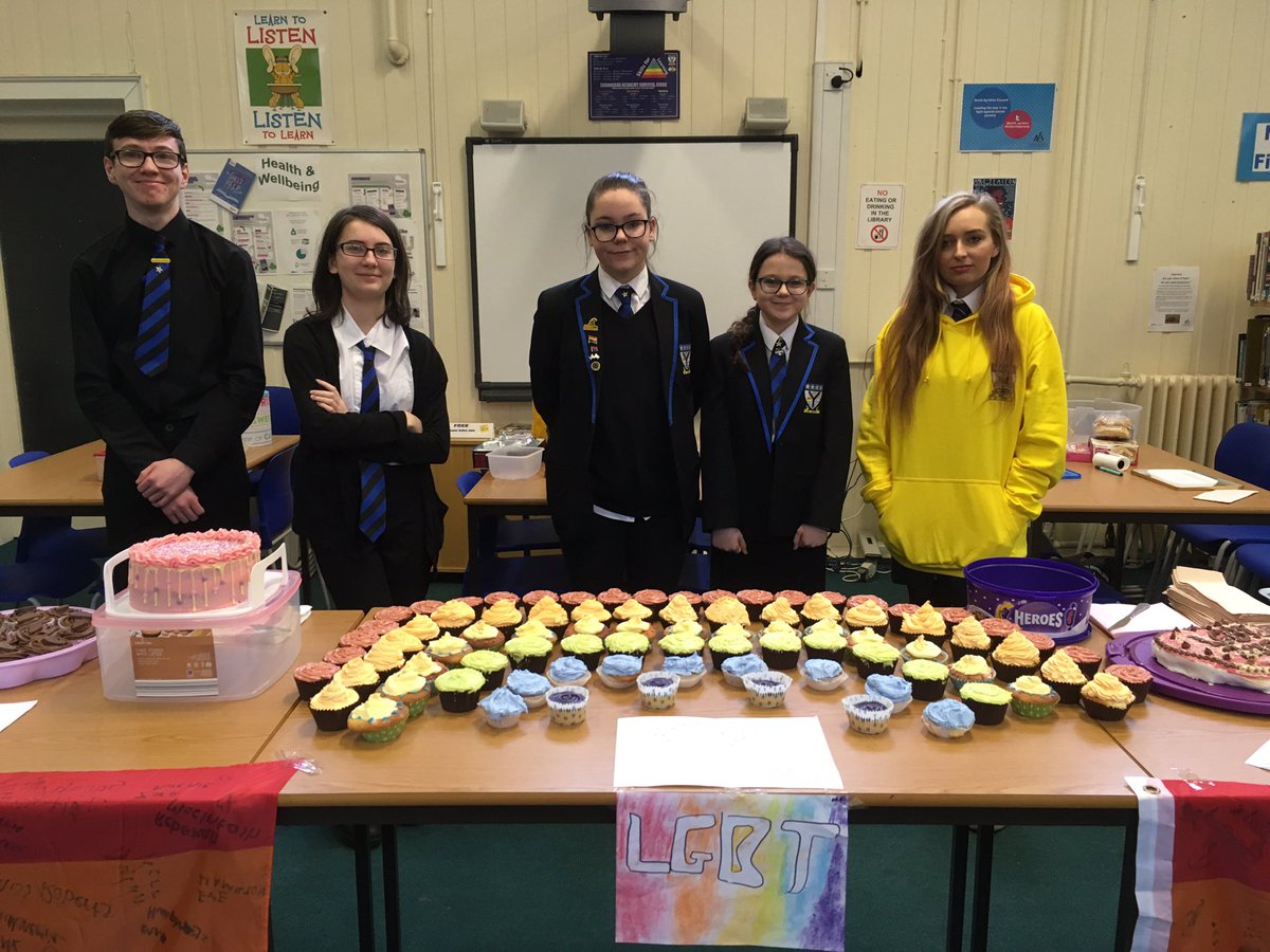 ardacadequality's tweet photo. Massive thank you to all @ArdAcademy staff and pupils who supported our #PurpleFriday rainbow bake sale today! Loads of delicious cakes and treats... all long gone! 🧁❤️🧡💛💚💙💜 https://t.co/J2EWmBSLIZ