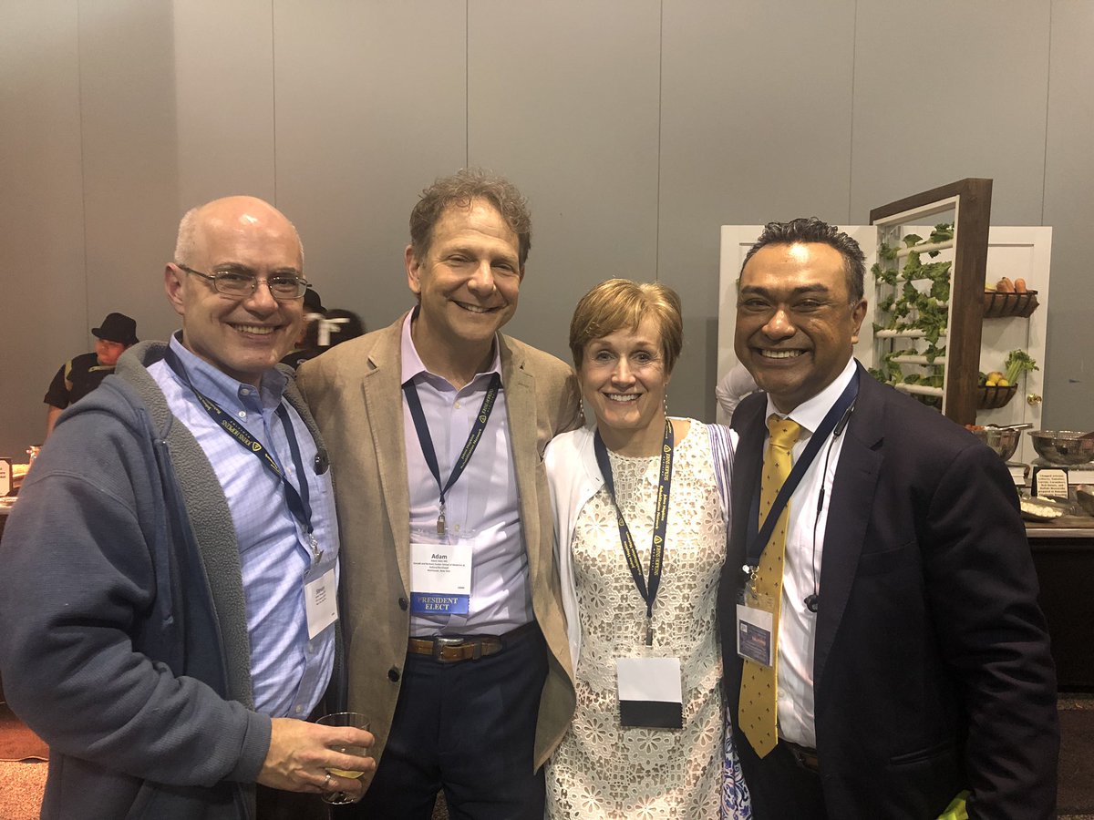 #canadatokeywest being supported by the Chairs @mountsinairehabmed, #nyurehabmed, #northwellrehabmed. At #physiatry19 #noblecause
