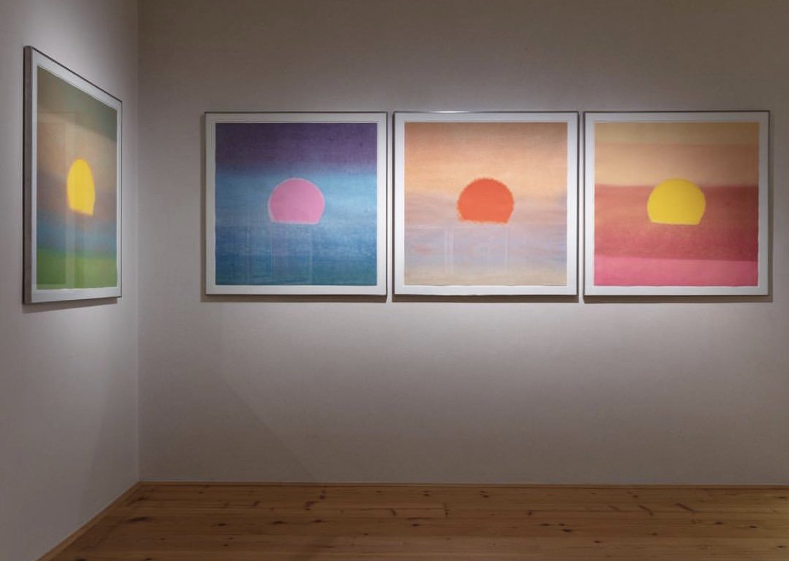 Andy Warhol passed away 32 years ago today. His unique Sunset print series are on display at the Prague National Gallery (Salm Palace) > if you're spending the weekend in #Prague we definitely encourage you to visit <a href="/narodnigalerie/">Národní galerie Praha</a>