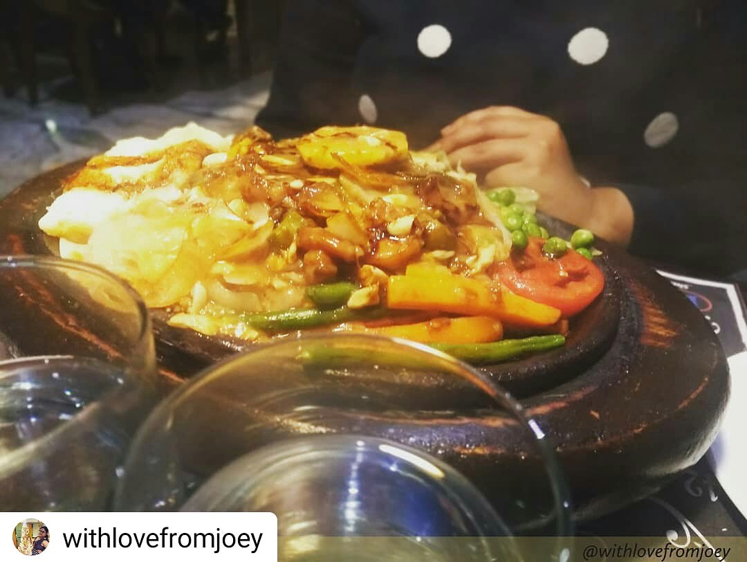 KobeSizzlersCo's tweet photo. #PicOfTheDay #KobeSizzlers #ItsPipingHot https://t.co/CUea35l4jI