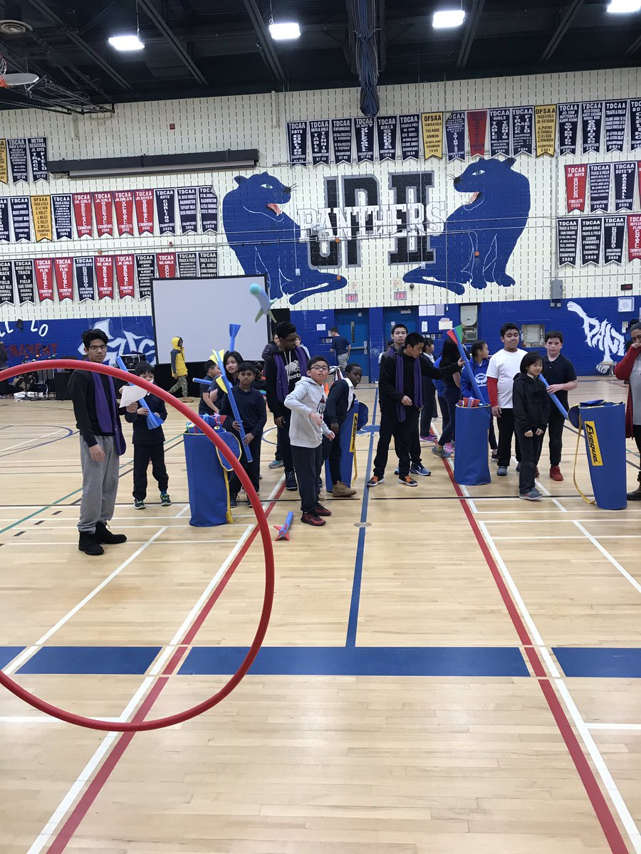 TCDSBdirector's tweet photo. Our @TCDSB elementary students actively competing in the Northern Spirit Games with the @SaintJPII student leaders. Fun...WOW! @holyspirittcdsb @smdporres_tcdsb @stbarbara_tcdsb https://t.co/11KHfLdZcW