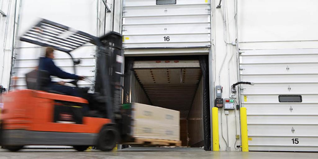 Amerizon's tweet photo. How is downtime impacting your bottom line? Each minute means unexpected costs and lost profits. Plug into our #manufacturing downtime calculator to see what it's costing you: https://t.co/aVrzHXhwvA https://t.co/onoLIAFkVX