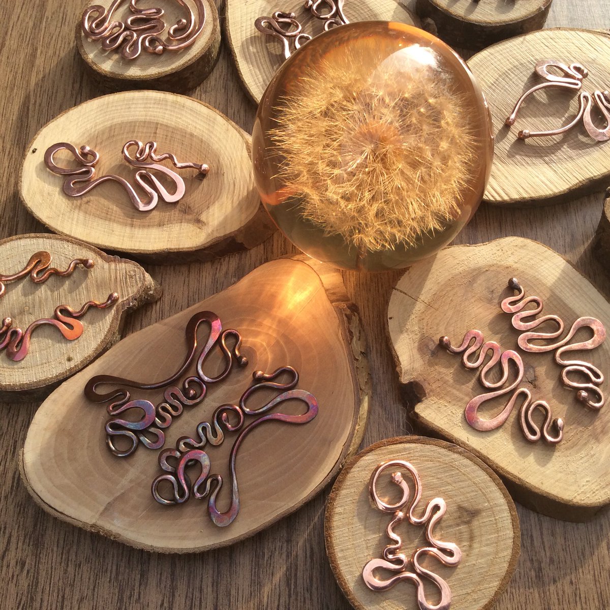 ChristinasWork's tweet photo. So here are my efforts making #copper #jewellery with #earnings, #pendants and #rings, pictured without ear hooks they will be #silver once added. I'm experimenting with different finishes and #patinas for the copper. I will also be making similar in silver in the coming weeks. https://t.co/dNRl0Sk586