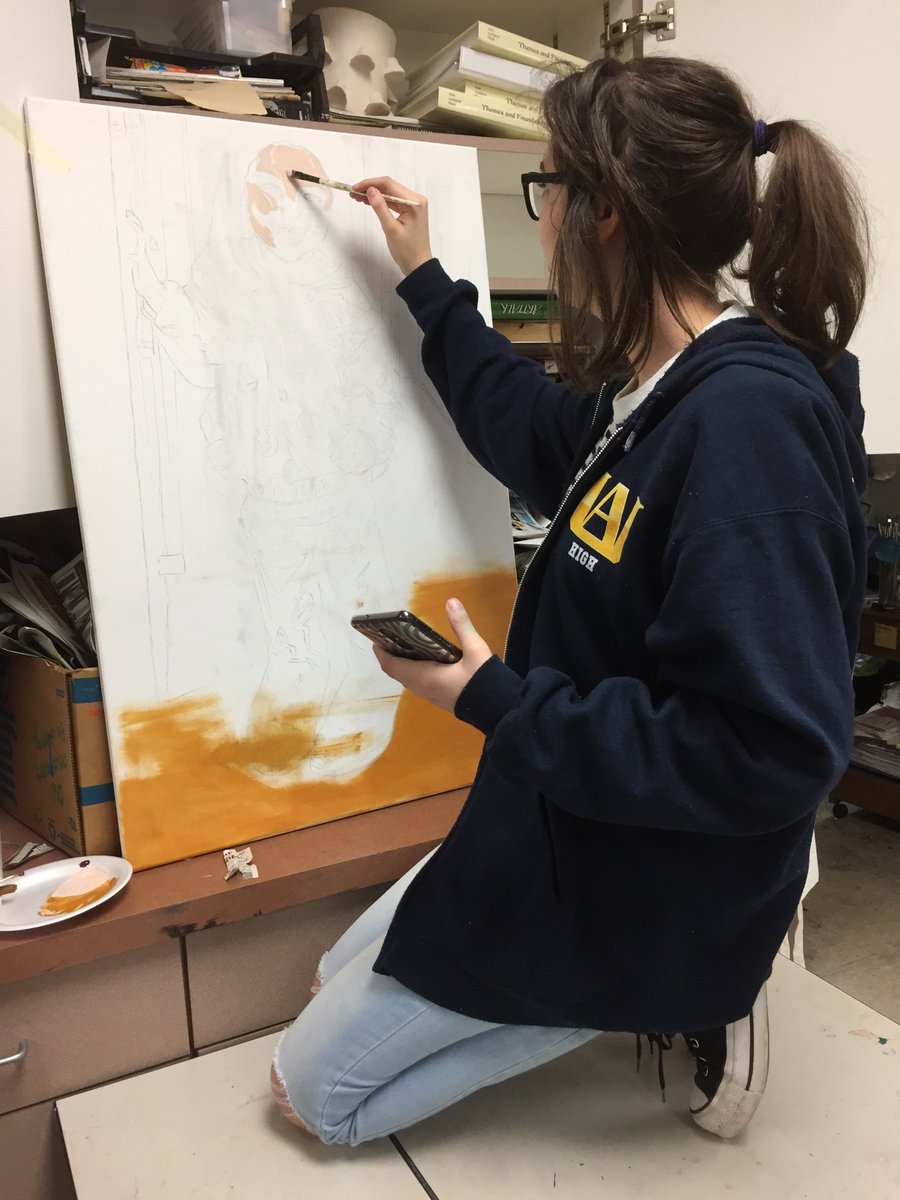 CHS_Deatherage's tweet photo. #gobigorgohome #advancedpainting #higherexpectations #ComalFineArts 
@Supt_comalisd @CanyonPrincipal @reynolds_ernie https://t.co/CoQMuCpBOq