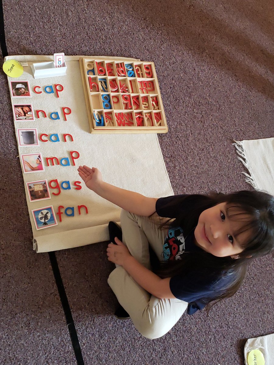 rriley6382's tweet photo. @AustinMntessori @EctorCountyISD Reading and Math Love #prek4 #literacy #math #peaceloveandmontessori #selfguidedlearning #developmentallearning https://t.co/ueTRdoSdFZ