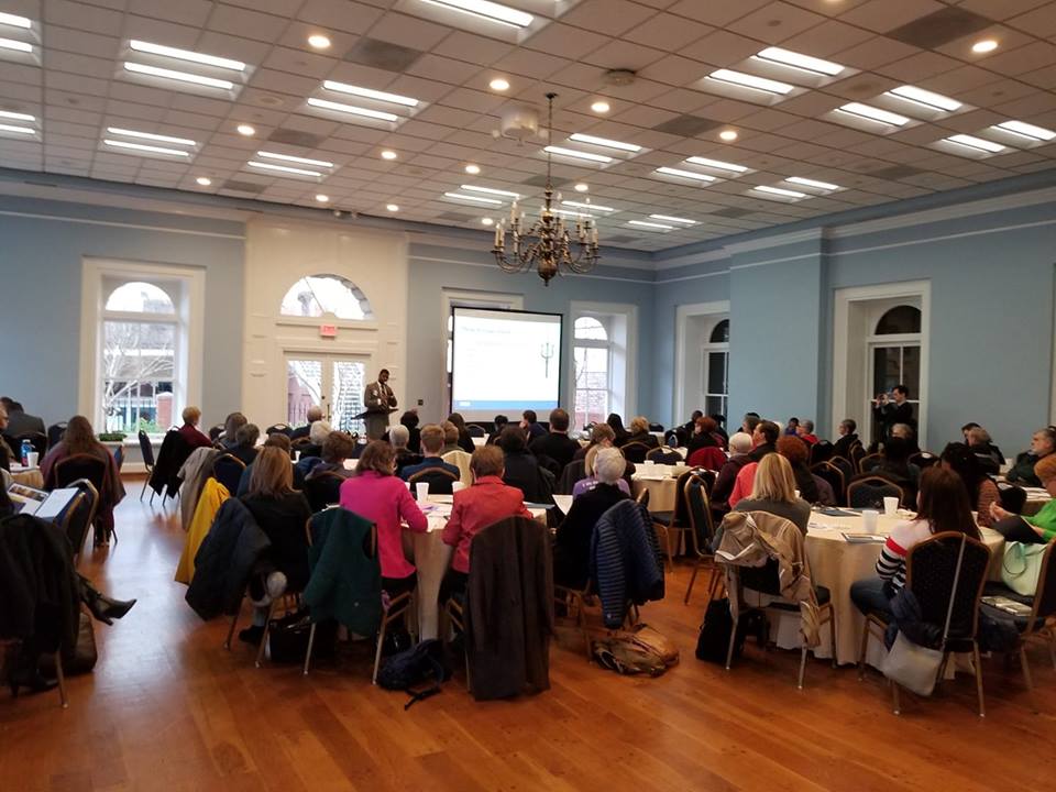 FairDistrictsGA's tweet photo. Excellent turnout for The Democracy Act! #SR52 results from hard work of #redistricting leaders across GA. We stand with legislative allies @elenaparent @NikemaForSenate @sallyharrellga @senatorjen @SenSteveHenson @SenGloriaButler @mwilsonGA and many others ready for #fairmaps https://t.co/pVeijrIAxe