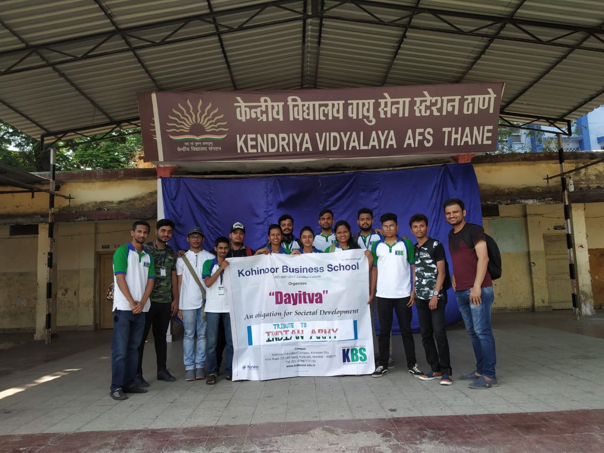 kbsmumbai's tweet photo. @kbsmumbai students visited "Kendriya Vidyalaya Air Force Station Thane" where they performed play for Primary school children. The play was to create awareness about our Army soldiers who are our real heroes and to pay tribute to The Indian Army.
#Dayitva #KBS https://t.co/dzkPQI1v3I