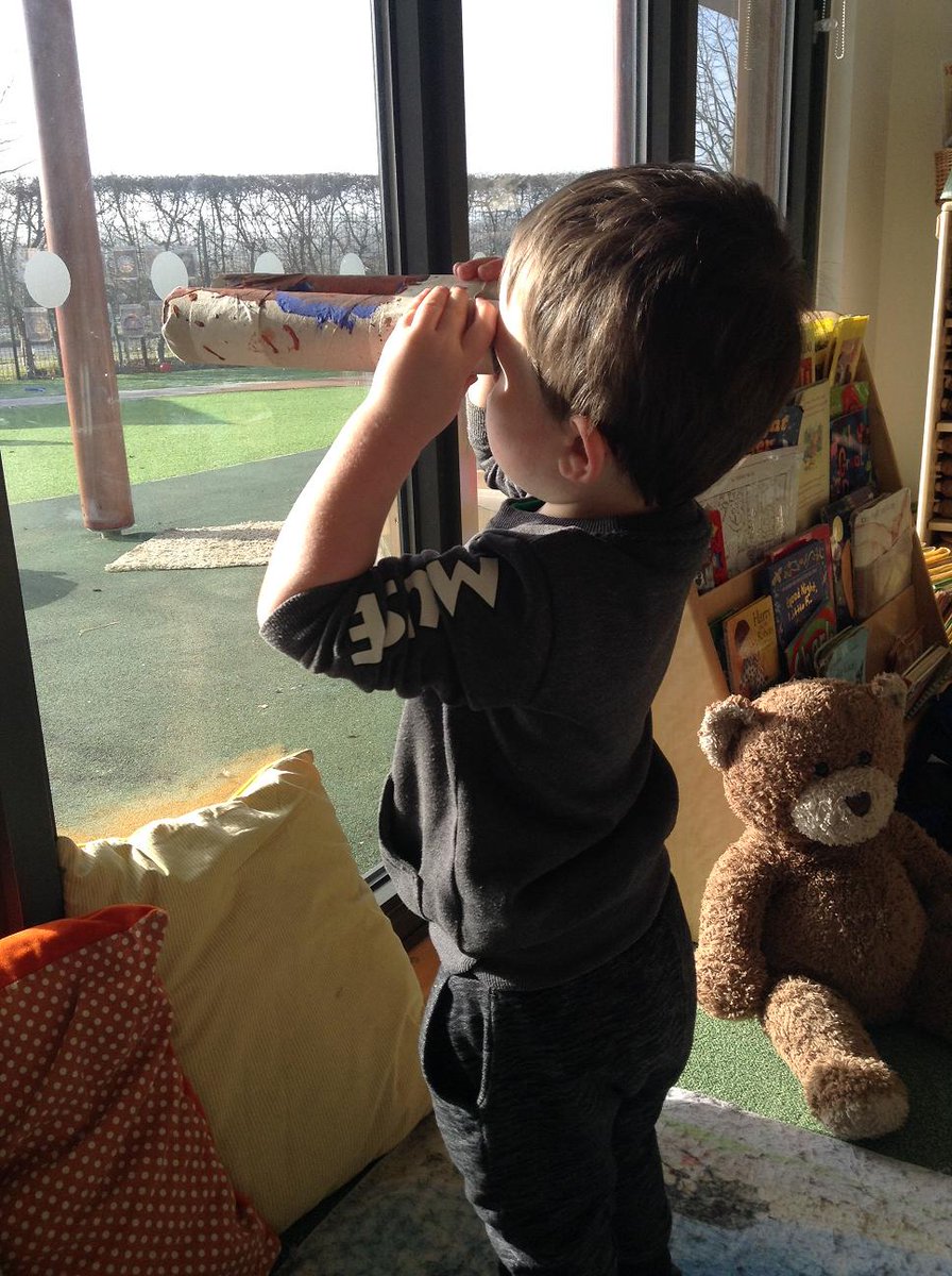 Create a pair of binoculars with your child by sticking tubes together with tape or glue. Look through the windows with the binoculars to see what the weather is doing. Binoculars are a fun tool for promoting communication and language in an active and mobile way #toptipfriday