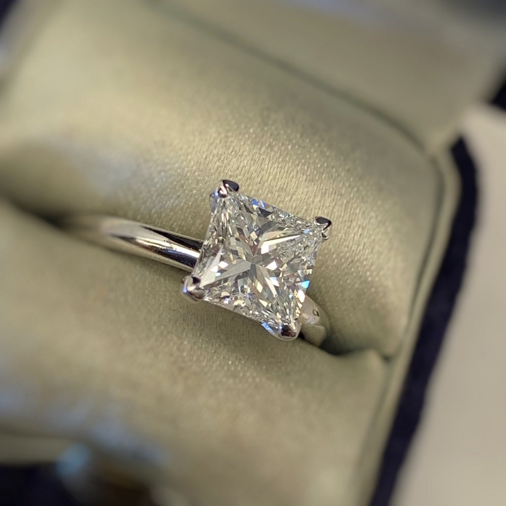 BjmDesigner's tweet image. The Princess Cut Diamond is technically named Square Modified Brilliant. The second most popular shape next to round. Want to know more? Contact us today. 
.
#squarediamond #princesscut #diamond #engagementring