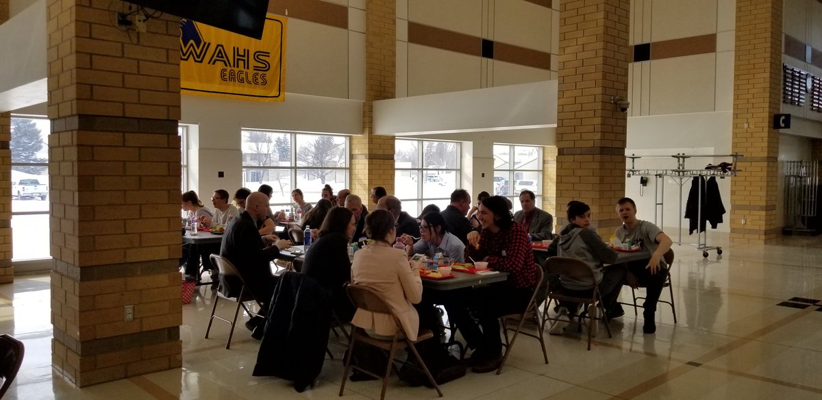 whs_senate's tweet photo. Great opportunity to have lunch with the legislators today!👍 https://t.co/jZJHeSBXjK