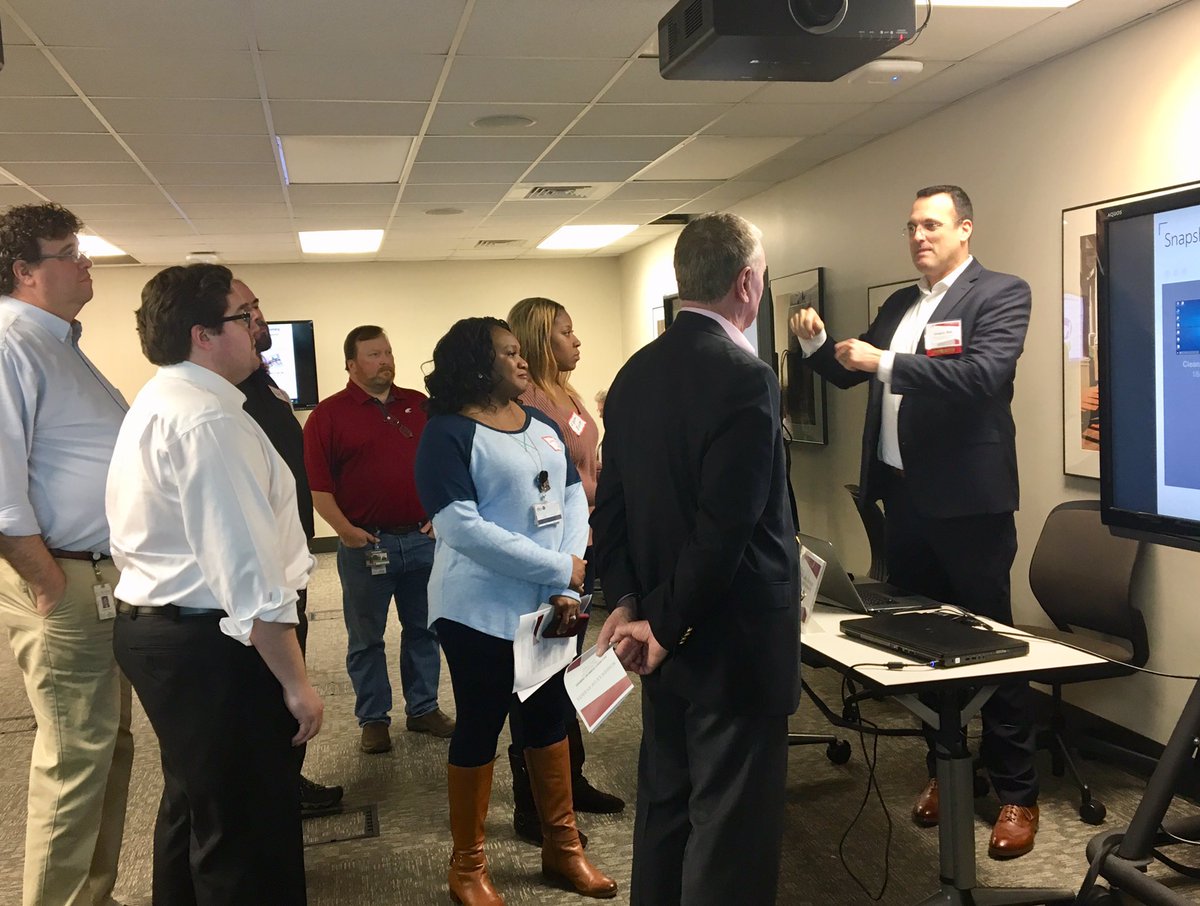 OITatUA's tweet photo. #BamaTechShowcase feature! Dr. Greg Bott shows us how to teach cyber security principles in a secure sandbox environment. Building #legends in cyber security! @culverhouseua @UA_FRC https://t.co/swWkskZC16