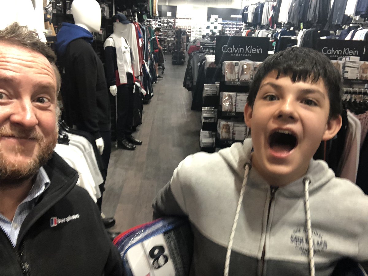 KevCawley's tweet photo. Treated him, he deserves it #myharry #dadslad https://t.co/FItc2Zoecf