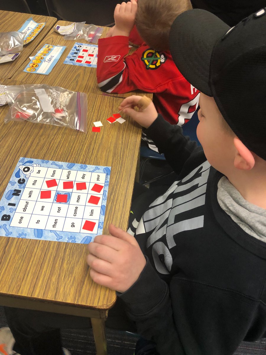 RoyDeShaneIC's tweet photo. Word Bingo, bookmark craft and treats to go were also a part of Roy's Family Reading Night.  @CCSD93 @RoyDeShane #SpikeStyle https://t.co/a8jrJlOiAZ