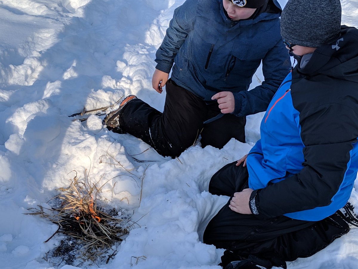 TigerMath6's tweet photo. 6th STEM: Winter Survival Day#2 - Building a Fire. Choose your adventure: battery &amp; steel wool or flint &amp; steel. Thanks to Bre(Clay County Naturalist)  @smstigers1 #SpencerTigers #stemexcellence @belinblank @BradReiman @TigerScience6 https://t.co/DhFzRFJ5QK