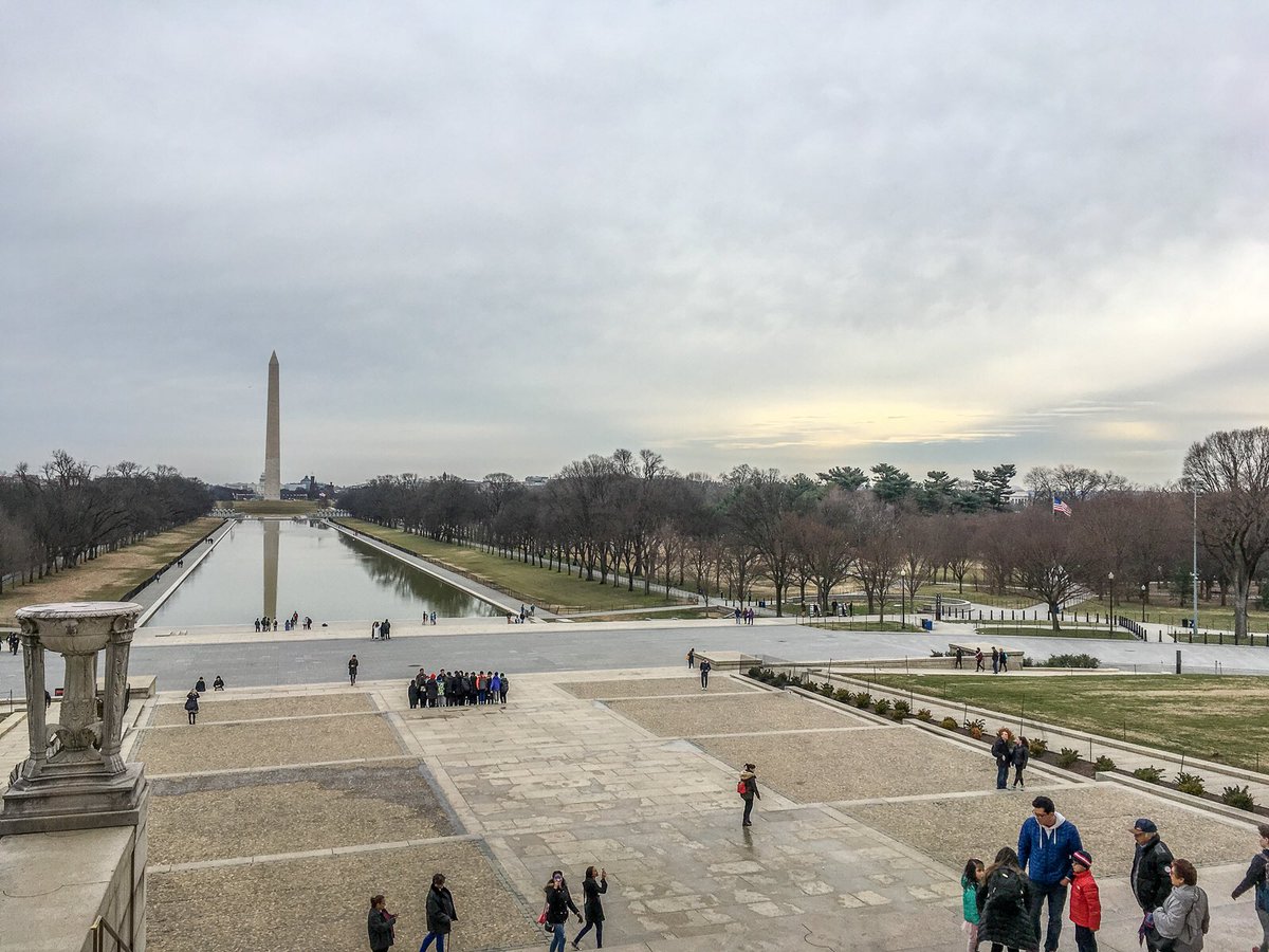 urimiscott's tweet photo. Two hours this morning on a #MonumentRun in DC. When I knew I was coming down to DC/NVa for @atlantic10 Indoor Track at GMU, I’d planned to run my standard long run out at @ManassasNPS.
Switched it up and ran from Roosevelt Is. hitting many of the Washington monuments. https://t.co/nHIFPDlMZa