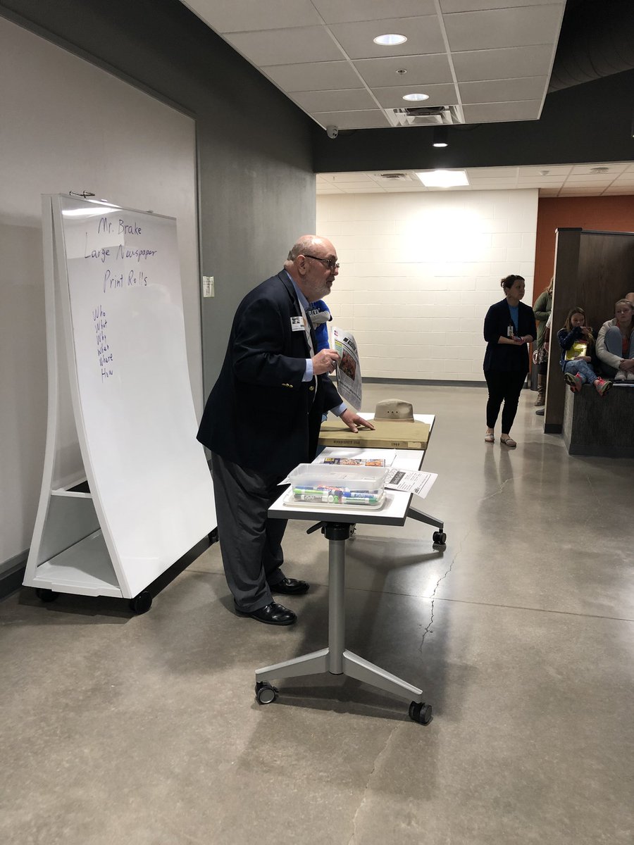 kelli2831's tweet photo. Overton Ray 5th graders learning about journalism from Mr Brake from the Burkburnett Informer Star. They will be writing newspaper articles about the Civil War! #BeInSpireD @KendyJohnston @burkburnettisd https://t.co/CAFttvM9DK