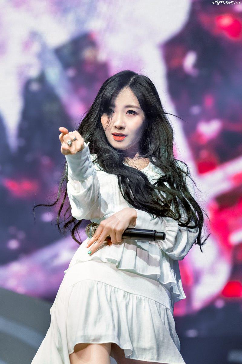 190216 ♡ˊ˗ 
➸ lovelyz_inus