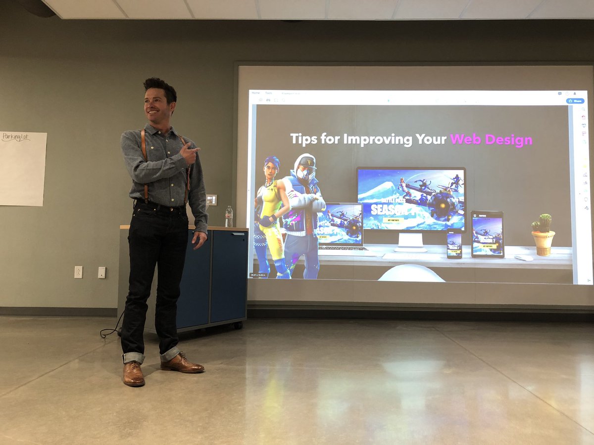 kelli2831's tweet photo. Overton Ray 5th graders learning about journalism from Andrew Bell of Hoegger Communications. They will be creating a website about the Civil War! #BeInSpireD @KendyJohnston @burkburnettisd @HoeggerComm https://t.co/OtrstcYZSS