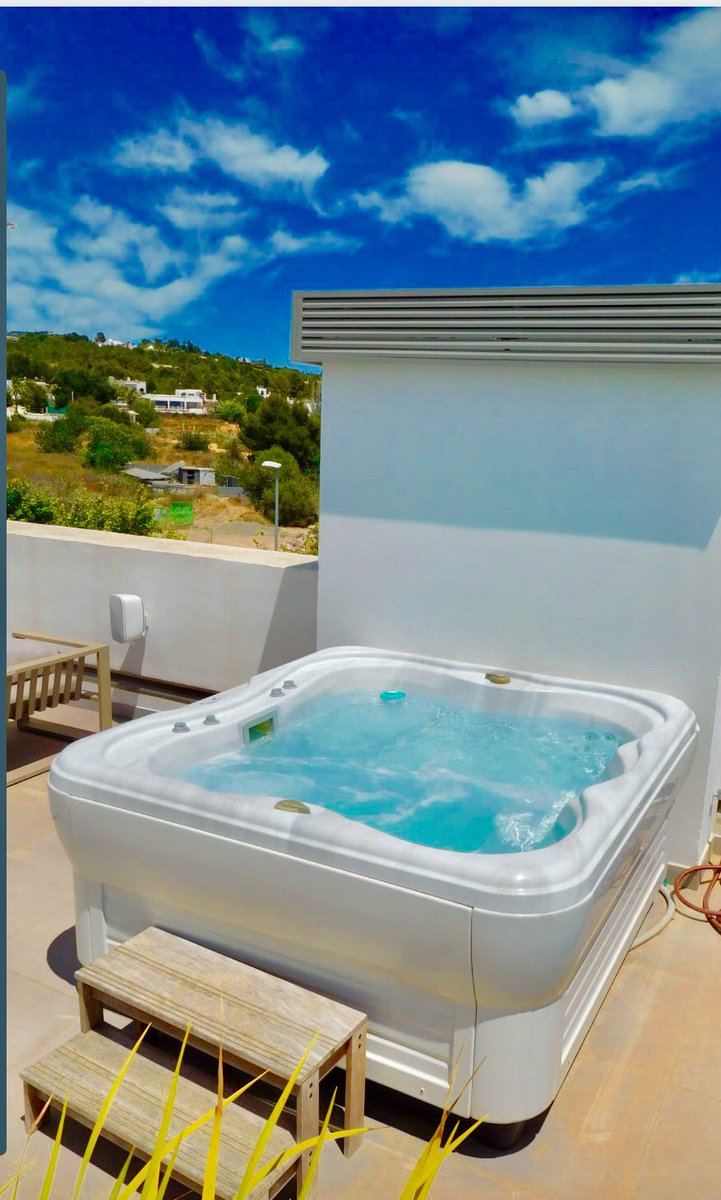 SandraInacioIBZ's tweet photo. House in Talamanca for summer rentals . Contact with us for more info about it #talamanca #ibiza #weeks #capmartinet https://t.co/n9o66hYao6