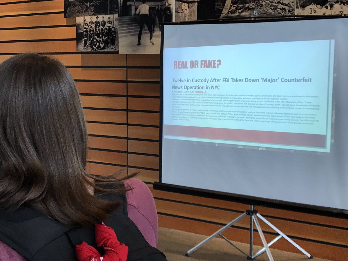 seaprepPanther's tweet photo. Students played Real News vs. Fake News at lunch in the Great Room. The prize? Donuts! 🍩 #scholasticjournalismweek2019 @ScholasticJWeek https://t.co/nLsp9102LB