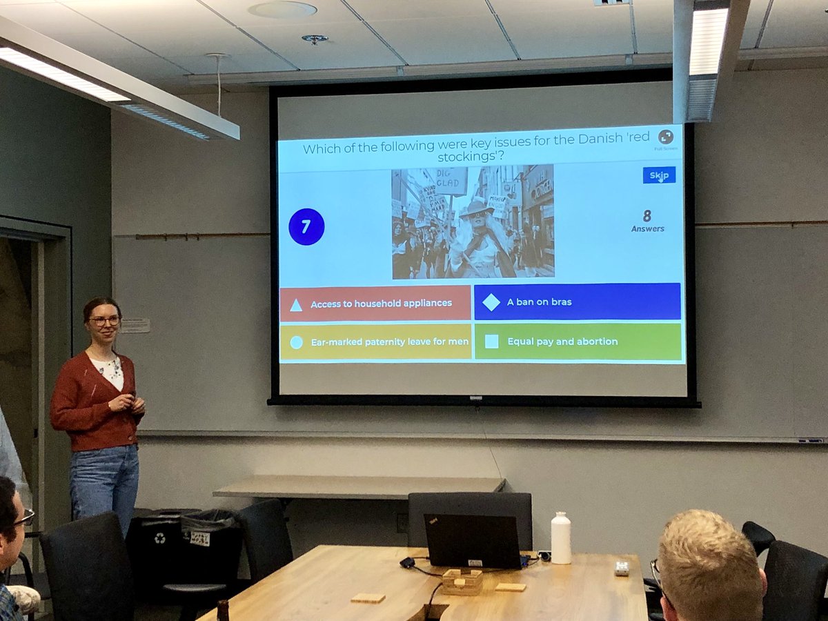 savhopel's tweet photo. Thank you @eautoft for visiting us at @UW #Sociology for #SocSem! Incredible research on gender equality in organizations in Denmark 🇩🇰 (also had so much fun taking your quiz, even if I missed most of the questions!) https://t.co/rRRyxO6Y8d