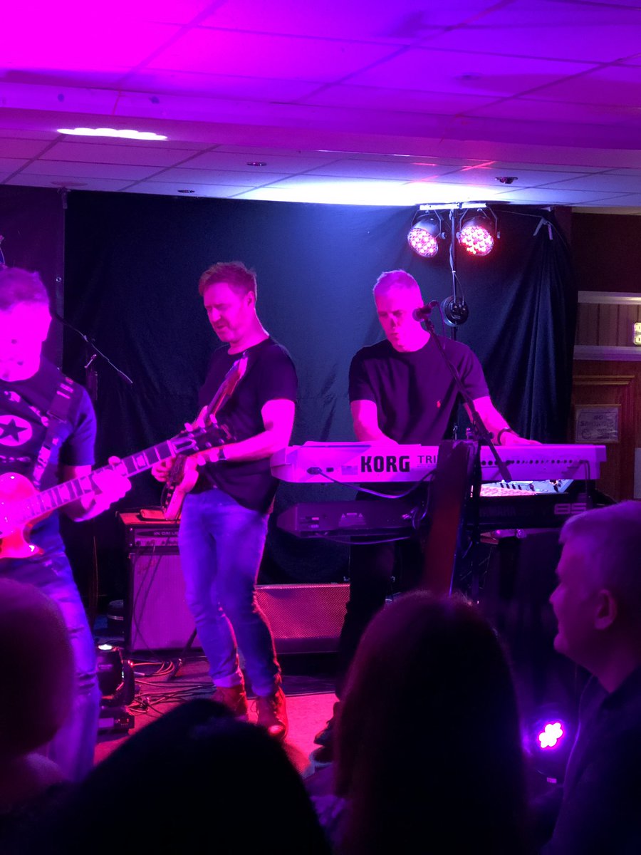 DisczoneLTD's tweet photo. @DisczoneLTD very own Director of Operations, The One, The Only, Robbo “Topman” Erras! 🎹🎹🎹 https://t.co/d1Sfw4qXp2
