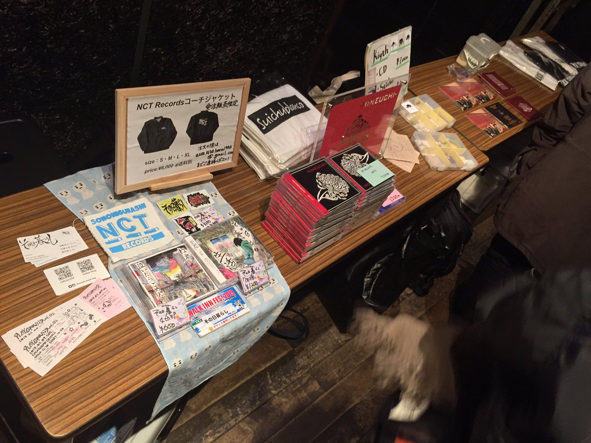MARTO0111's tweet photo. 昨日行ってまいりました、BtoB。
イベント自体は初めてでした。
(チケットなかったのは珍しい)
#SpeedKing
#スピードキング
#スピキン
#速王
#BackToBeginning55
#十周年
#BLACKSURVIVORS
#Mapledoor
#Kiyth
#MINEUCHI
#その日暮らし
#TheACOUSTICS
#Discrawl
#コンパニオン募集してません https://t.co/iNtIllyO9y