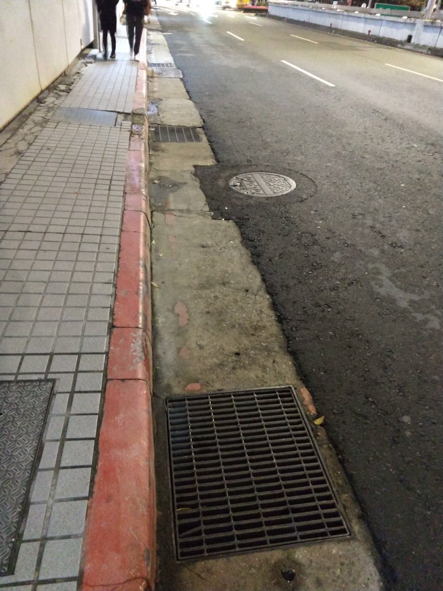 JambeckResearch's tweet photo. How is Taipei, Taiwan, a bustling city of nearly 2.7 million people, shops, cafes, food stands, etc. so free of litter? I didn't see one item on an over 1000m walk. Gutters free of human debris. I have a hypothesis... #PlanetorPlastic #PlasticPollution @DebrisTracker https://t.co/yzo9eRM034