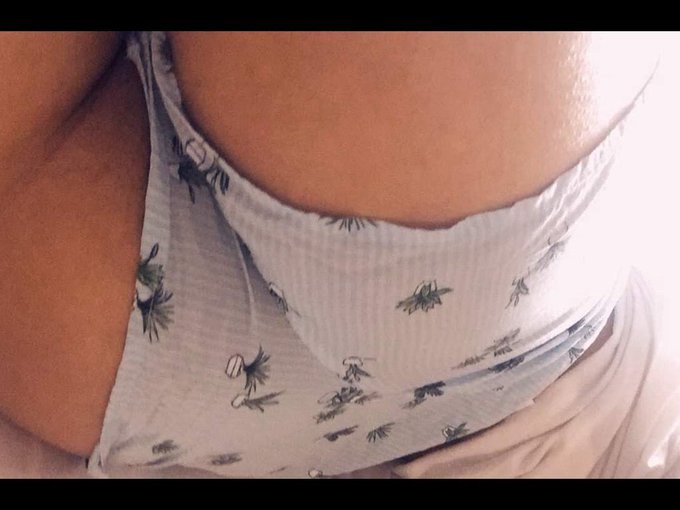 I'm online right now on skyprivate (live skype show). my private profile: https://t.co/MYDXOaXc6E Please<a href="/tag/camgirl"class="tags"><span>#camgirl</span></a>