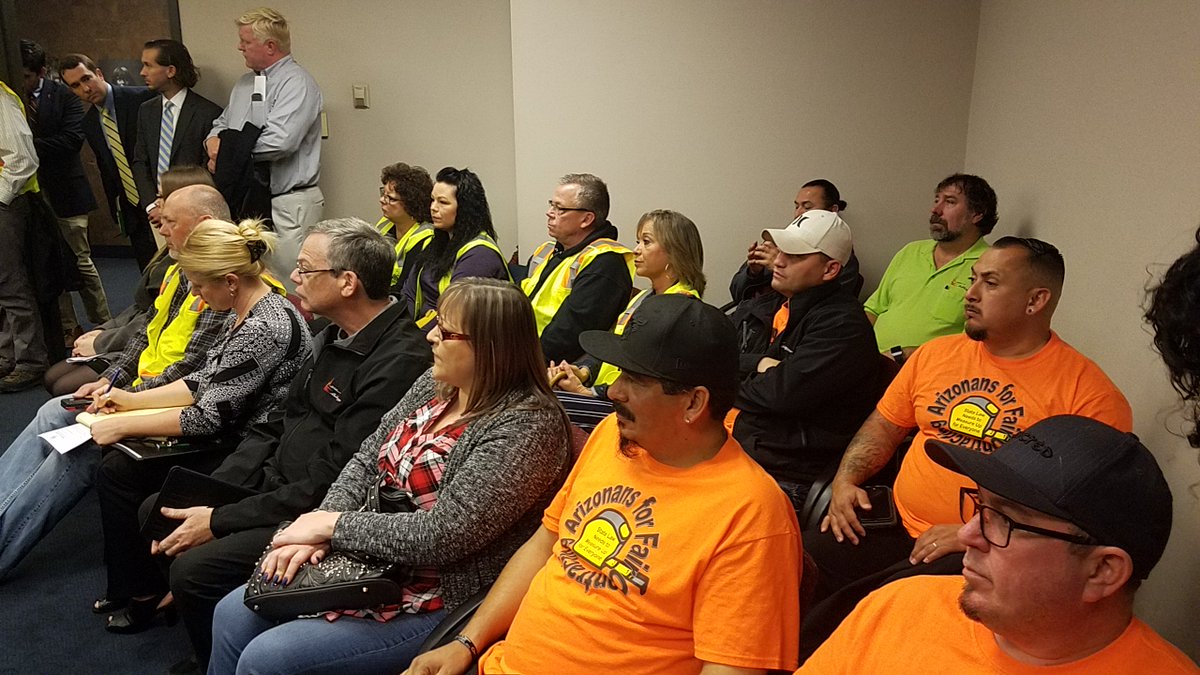 azfaircontract's tweet photo. Thank you to everyone that turned out yesterday morning in support of #SB1271 and #AzFairContracting! https://t.co/nowKxeMfcw