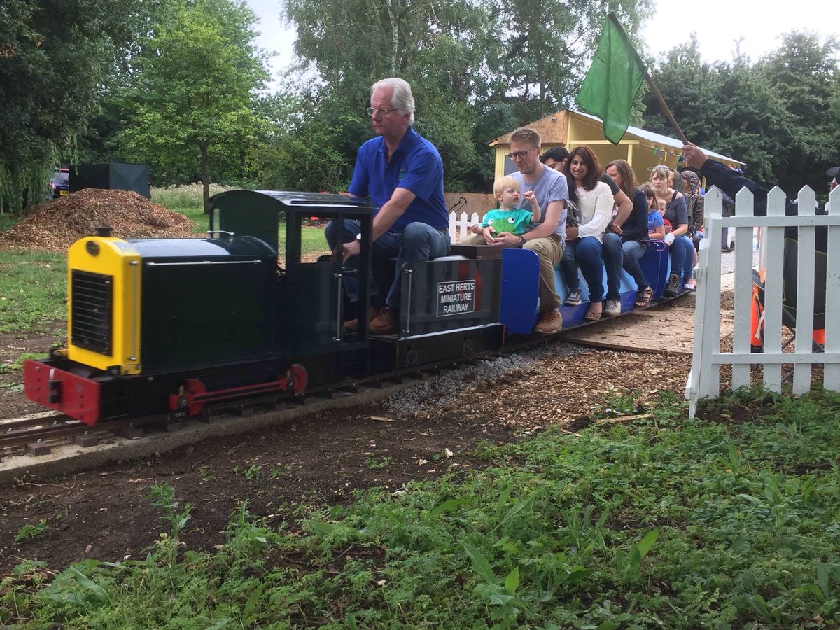 Riverside_Rail's tweet photo. RMR were grateful in 2018 to #BagsofHelp @TescoEastEng @groundworkuk (England/Wales) and https://t.co/ZCXNUG4Ufn https://t.co/LP91OOHxvQ