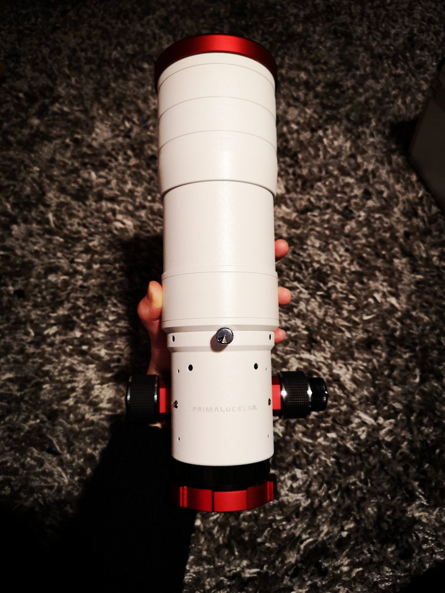 AstroStace's tweet photo. This scope is a work of art! I also have another 72ed scope...both have positives. I may end up running a dual rig 😂#primalucelab #telescope #Astrophotography #Astronomy https://t.co/J1mGqQohU6