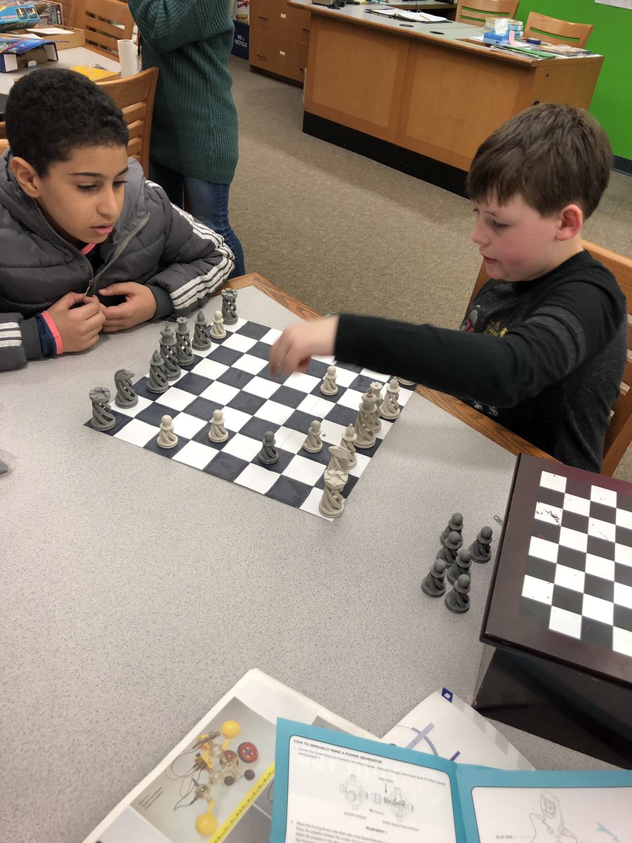 LauraCahill7's tweet photo. #SouthAveElem special area classes during our Day of Play. #GSDP2019 https://t.co/79zSXiI6M0
