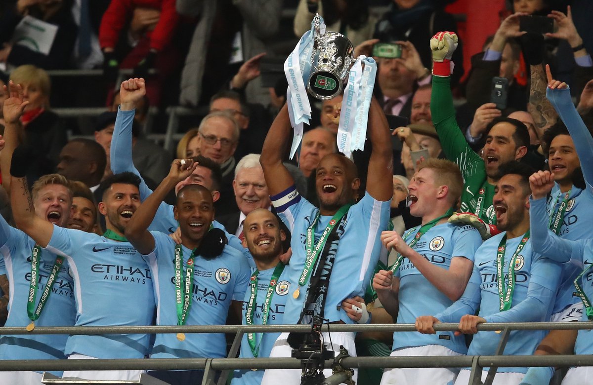 SkySportsStatto's tweet photo. Most major trophies won by English clubs since start of 2010-11 season 👇

7⃣ - @ChelseaFC 
7⃣ - @ManCity 
5⃣ - Manchester Utd
3⃣ - Arsenal

📺Chelsea v Manchester City, @Carabao_Cup Final, Sunday, Sky Sports Football, 3.30pm. https://t.co/j31cRPUNrZ