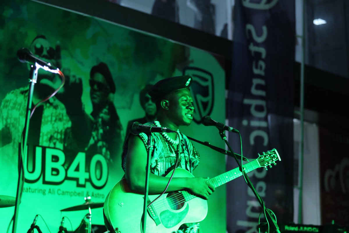 StanbicBankGH's tweet photo. @nenenarhsoul is our first performer this evening and his angelic voice giving us chills.
#Nostalgia #StanbicJazz https://t.co/imT6rpAfAR