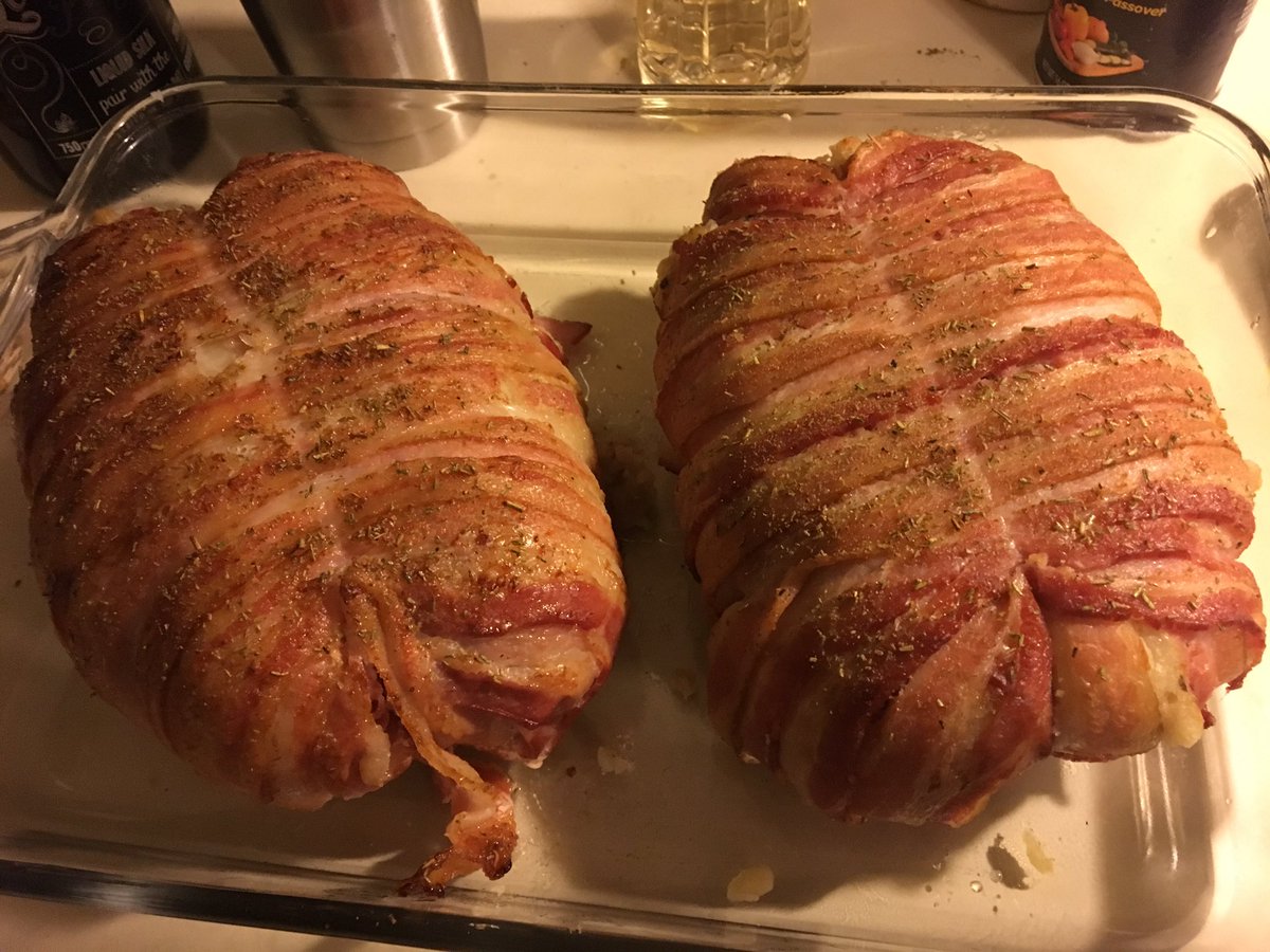MrFrancisHart's tweet photo. Found an amazing recipe, “Gotcha!” Pork, from my new fav show (Shokugeki No-Soma, Soma’s Food Wars in English) and the reaction I had was just about spot on to the show https://t.co/vNxvQyxG4k